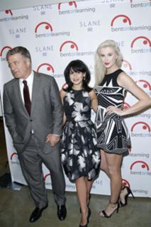 Ireland Baldwin feet photo thumbnail