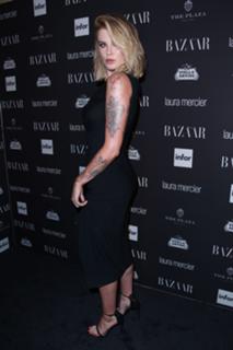 Ireland Baldwin feet photo thumbnail