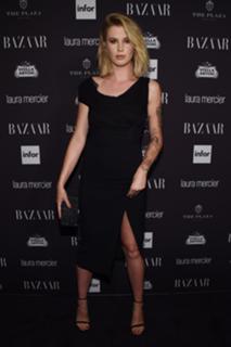 Ireland Baldwin feet photo thumbnail