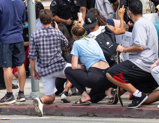 Ireland Baldwin feet photo thumbnail
