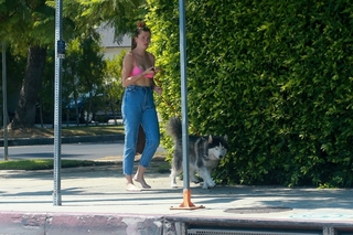 Ireland Baldwin feet photo thumbnail