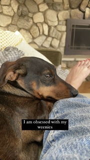 Ireland Baldwin feet photo thumbnail
