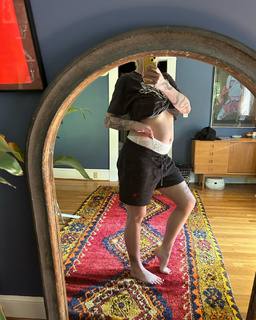 Ireland Baldwin feet photo thumbnail