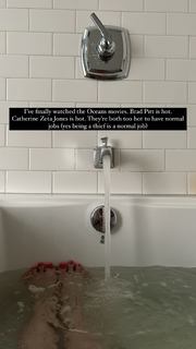 Ireland Baldwin feet photo thumbnail