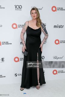 Ireland Baldwin feet photo 17