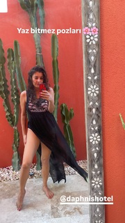 Irem Altug feet photo 8
