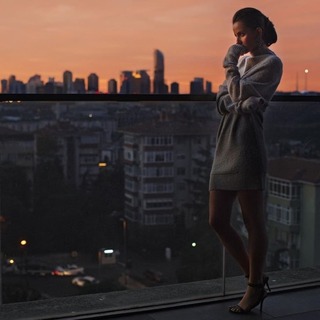 Irem Helvacioglu feet photo 17