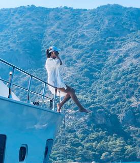 Irem Sak feet photo thumbnail