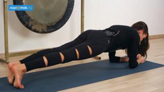 Irena Ponaroshku feet photo thumbnail