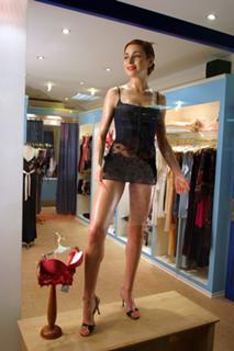 Irena Ponaroshku feet photo thumbnail