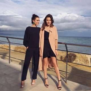 Irena Ponaroshku feet photo thumbnail