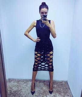 Irena Ponaroshku feet photo thumbnail