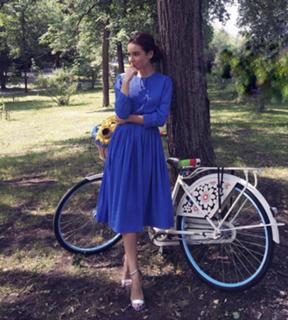 Irena Ponaroshku feet photo thumbnail