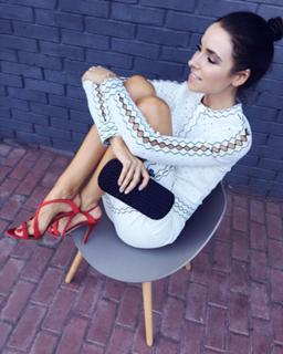 Irena Ponaroshku feet photo 12