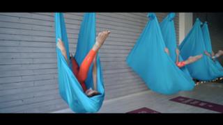 Irena Ponaroshku feet photo 3