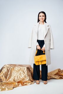 Irena Ponaroshku feet photo thumbnail