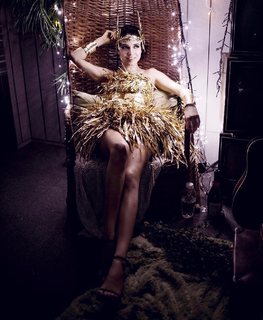 Irena Ponaroshku feet photo thumbnail