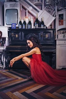 Irena Ponaroshku feet photo thumbnail