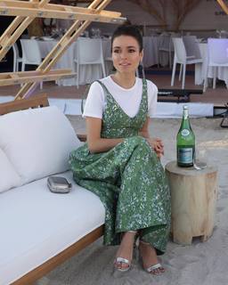 Irena Ponaroshku feet photo thumbnail