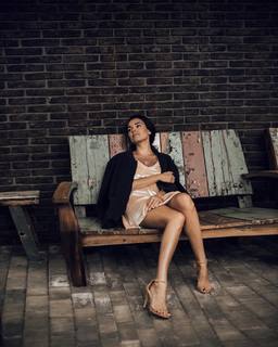 Irena Ponaroshku feet photo thumbnail