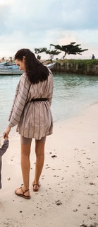 Irena Ponaroshku feet photo thumbnail