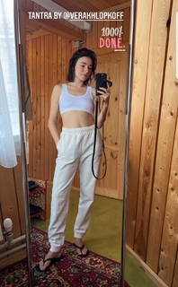 Irena Ponaroshku feet photo thumbnail