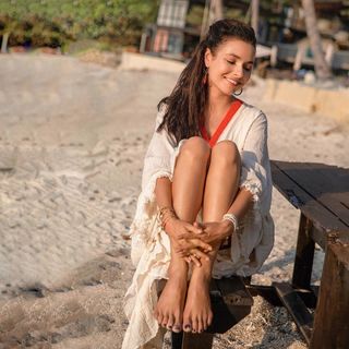 Irena Ponaroshku feet photo thumbnail