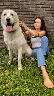 Irena Ponaroshku feet photo thumbnail