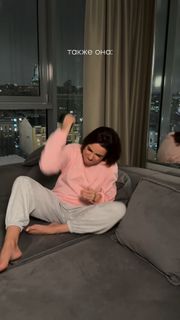 Irena Ponaroshku feet photo 2