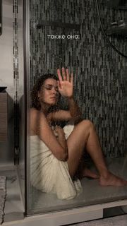 Irena Ponaroshku feet photo 20