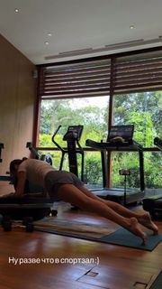 Irena Ponaroshku feet photo 2