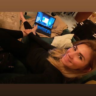 Irene Aldana feet photo 3