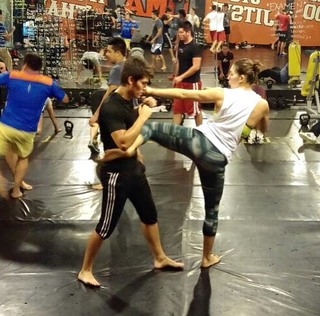 Irene Aldana feet photo 17