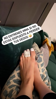 Irene Aldana feet photo 10