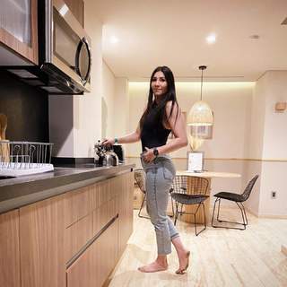 Irene Aldana feet photo 13