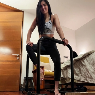 Irene Aldana feet photo 18