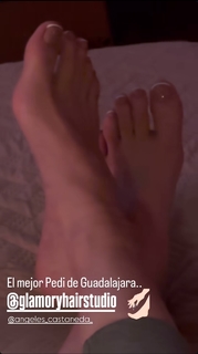 Irene Aldana feet photo 16