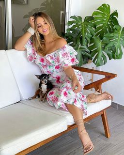 Irene Castillo feet photo 8