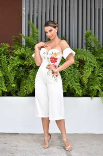 Irene Castillo feet photo 20