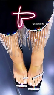 Irene Castillo feet photo 9