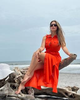 Irene Castillo feet photo 5