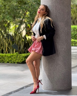 Irene Castillo feet photo 1