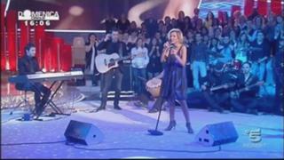 Irene Grandi feet photo 9