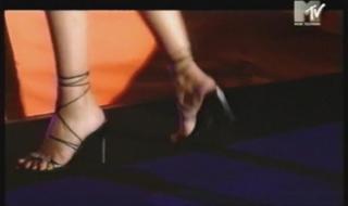 Irene Grandi feet photo 3