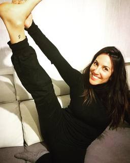 Irene Junquera feet photo thumbnail