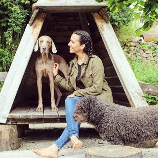 Irene Junquera feet photo thumbnail