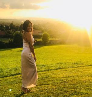 Irene Junquera feet photo thumbnail