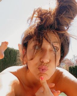Irene Junquera feet photo thumbnail