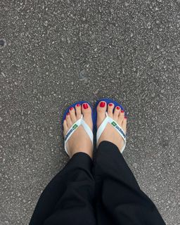 Irene Junquera feet photo thumbnail