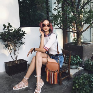 Irene Kim feet photo 19